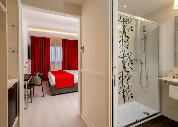 Otel American Palace Eur 4*
