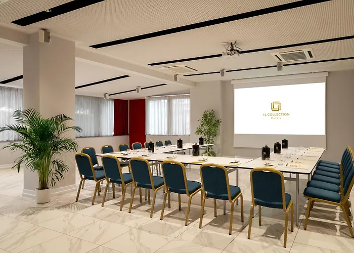 Otel American Palace Eur 4*