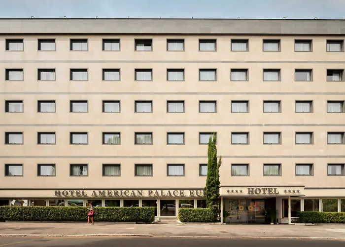 Otel American Palace Eur 4*